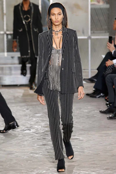 Look 59